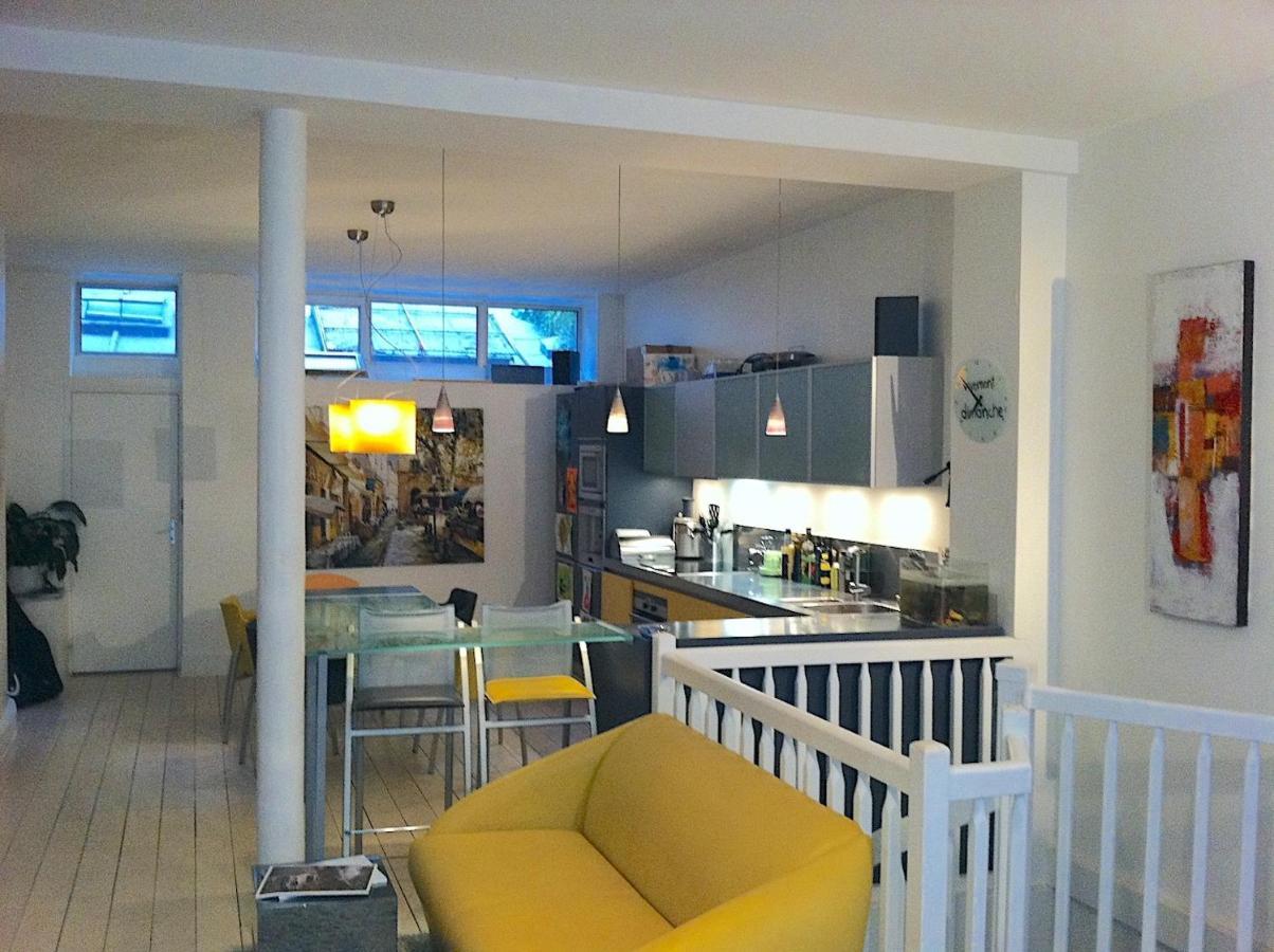 Modern Design Loft Apartment, Steps To Notre Dame Parigi Esterno foto